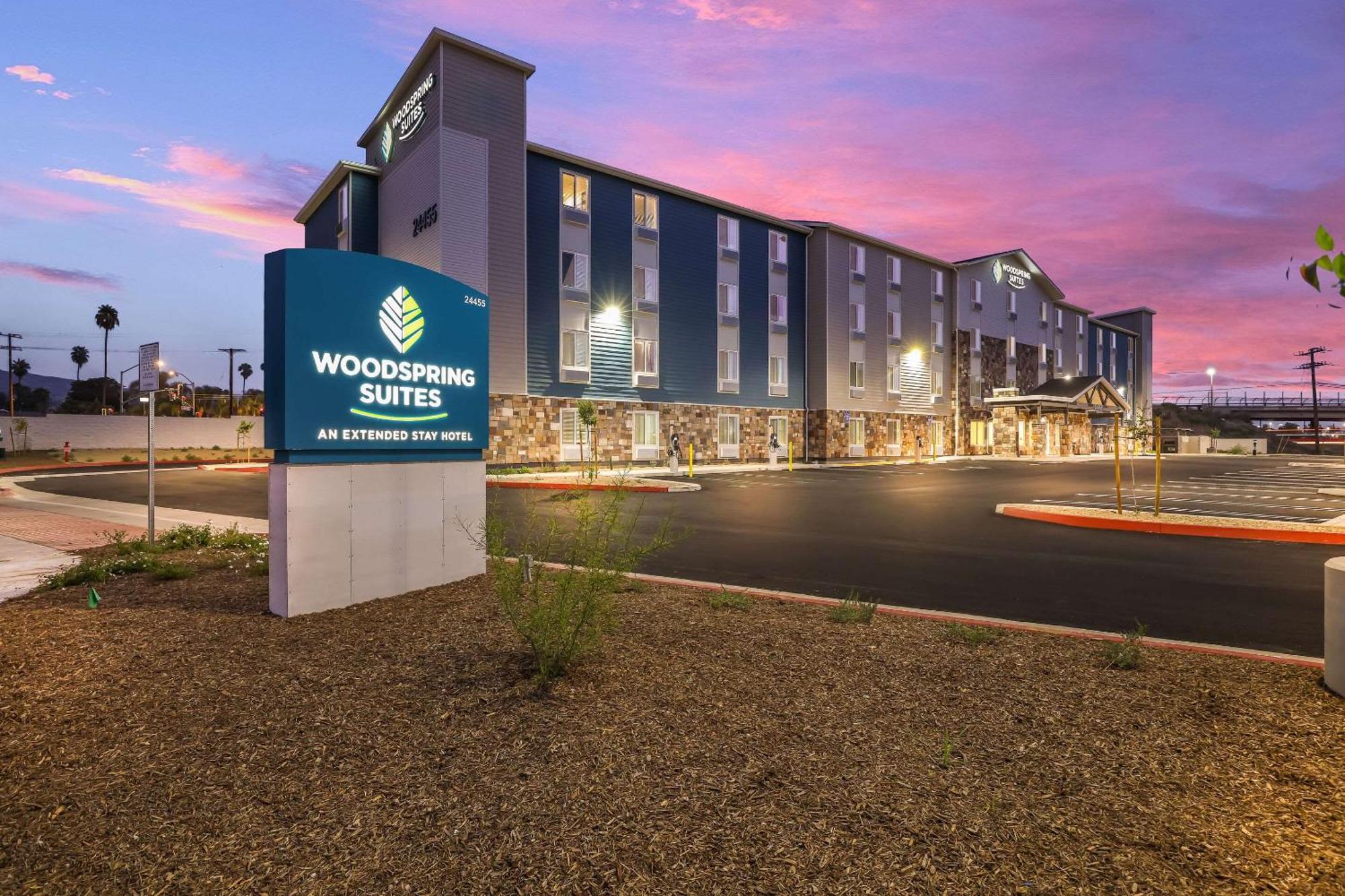 Woodspring Suites وادي مورينو المظهر الخارجي الصورة